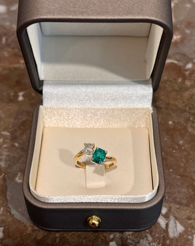 Bague 53 Bague Toi & Moi or jaune, Emeraude 1 Carat Diamant 0.70 Carat  (Certificat) 58 Facettes BEM48