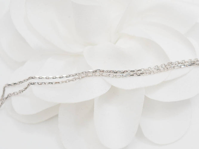 Collier Collier pendentif dôme en or blanc et diamants 58 Facettes 27313/27307