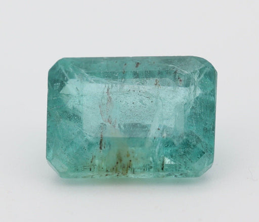 Gemstone Emerald 7,46 cts IGI certificate 58 Facettes 431