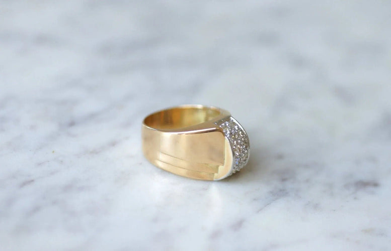 Bague 54 Bague Dome Tank diamants, or et platine 58 Facettes