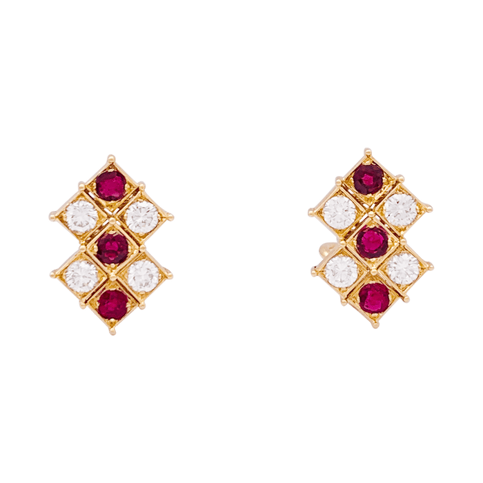 Boucles d'oreilles Boucles d'oreilles Chaumet, or jaune, rubis, diamants. 58 Facettes 34116