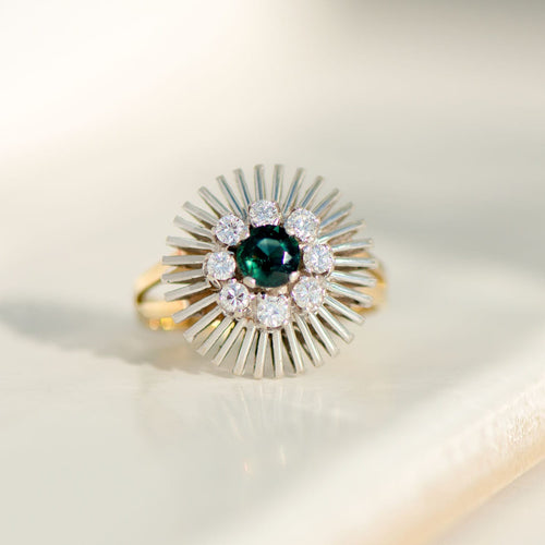 Bague 57 Bague vintage en or jaune et blanc avec saphir et diamants 58 Facettes