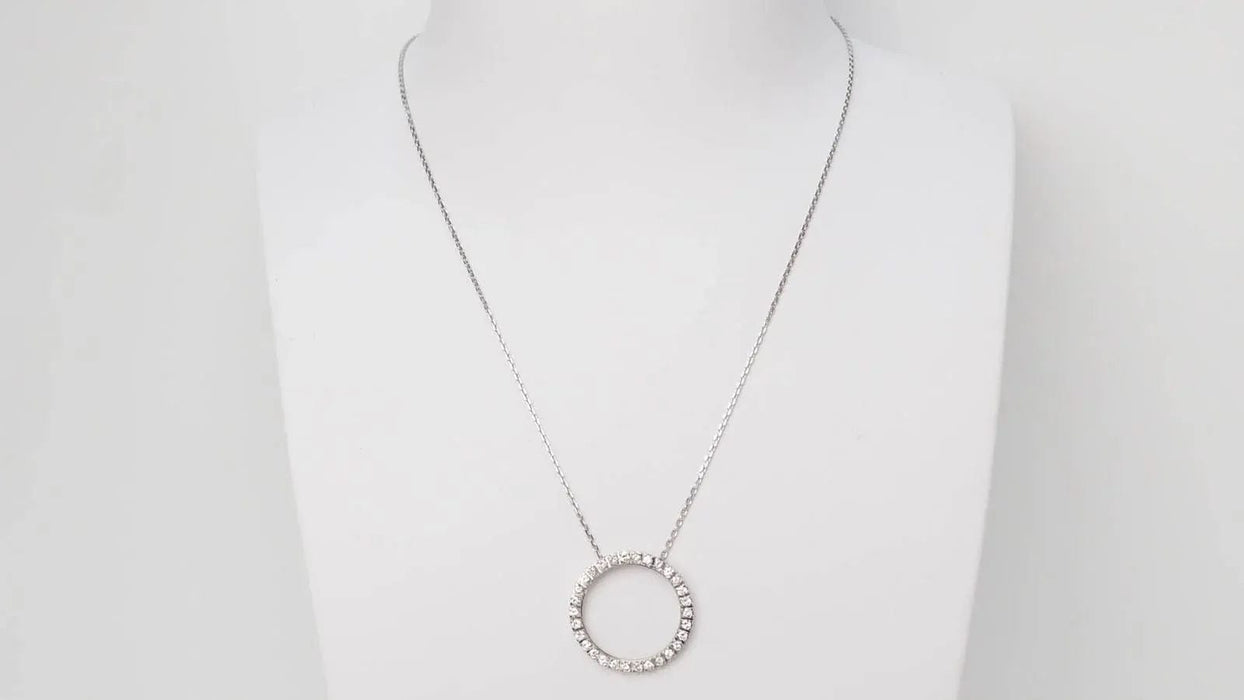 Collier Collier pendentif cercle en or blanc et diamants 58 Facettes 32920