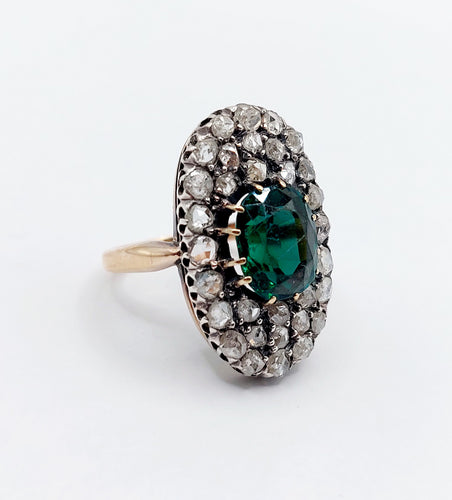 Bague marquise antique en or rose 18k et argent, doublet grenat vert et diamants