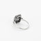 Bague 52 Bague or blanc, diamants et onyx 58 Facettes B250460