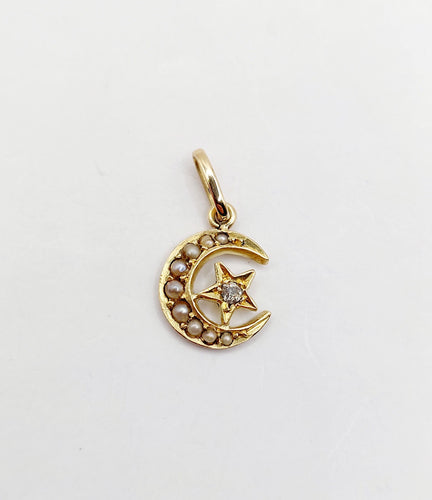 Pendentif Pendentif antique croissant de lune et étoile en or 18k, perles et diamant 58 Facettes A06528