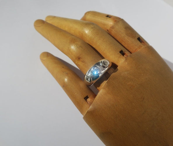 Bague 51 Bague jonc trilogie diamants or blanc 58 Facettes