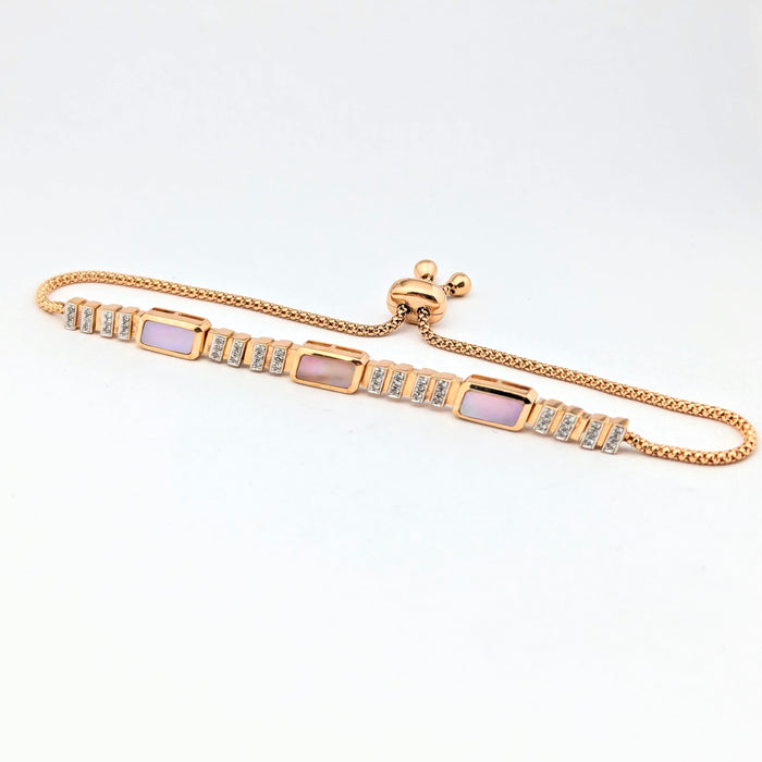 Bracelet Bracelet en or rose diamants et nacre 58 Facettes 30456