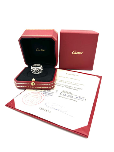 Bague 52 CARTIER. Collection "Entrelacé", bague or blanc et diamants 58 Facettes