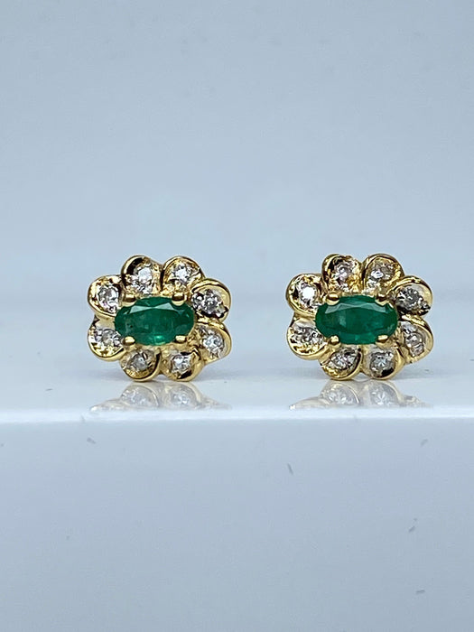 Boucles d'oreilles Boucles d’oreilles or jaune émeraudes et diamants 58 Facettes AB460