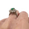 Bague 50 Bague design rétro en or blanc avec diamants et émeraudes 58 Facettes Q264B