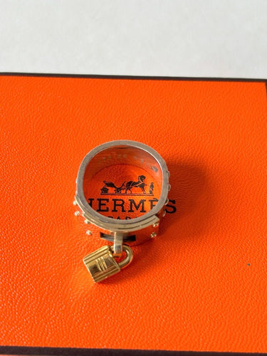 Bague 50 HERMÈS - Bague Kelly Cadenas 58 Facettes WC-2025-2255