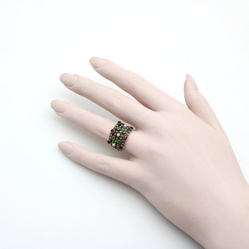 Bague 54 Bague en or, diamant, rubis, saphir, grenat, perle 58 Facettes