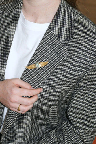 Broche Broche Egyptomanie Or et Scarabée Amulette Fritte 58 Facettes