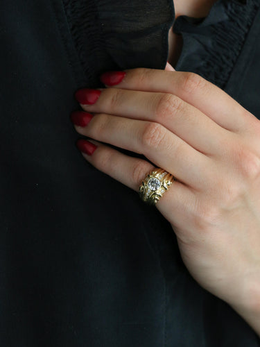 Bague 44.5 Bague vintage godrons or jaune diamant 0.8 ct 58 Facettes 1111.3