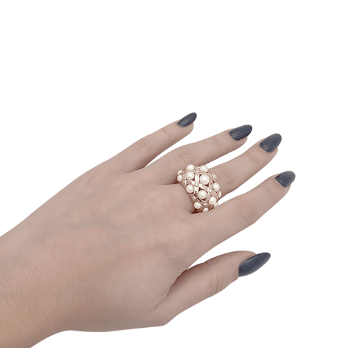 Bague 53 Bague Chanel, "Baroque", or jaune, diamants et perles. 58 Facettes 34262