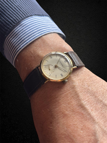 Montre-bracelet Longines Vintage en or jaune 18 carats