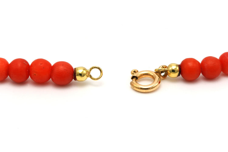 Collier Collier Années 50 or jaune et corail 58 Facettes B764