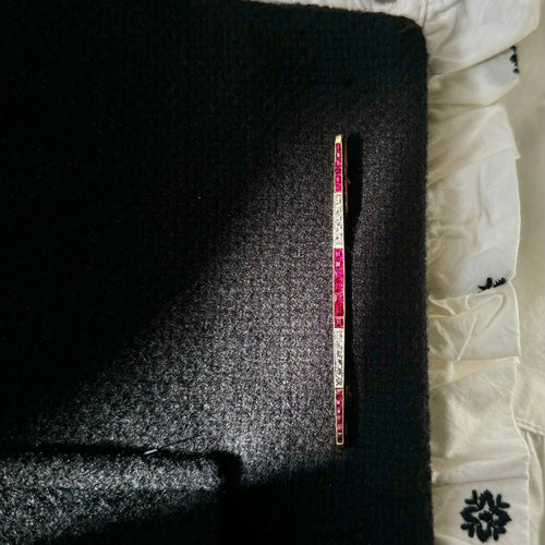 Broche Broche barrette rubis et diamants 58 Facettes REF24023-187