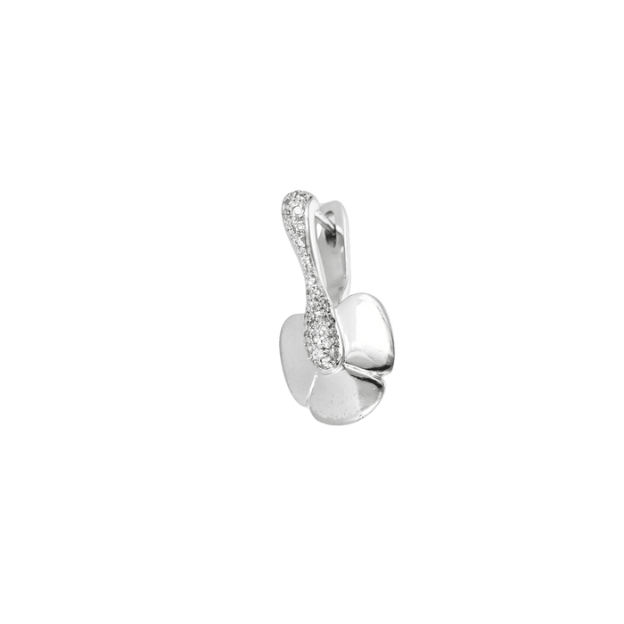 Boucles d'oreilles BOUCHERON - BOUCLES D'OREILLES OR BLANC ET DIAMANTS. 58 Facettes BO/240029