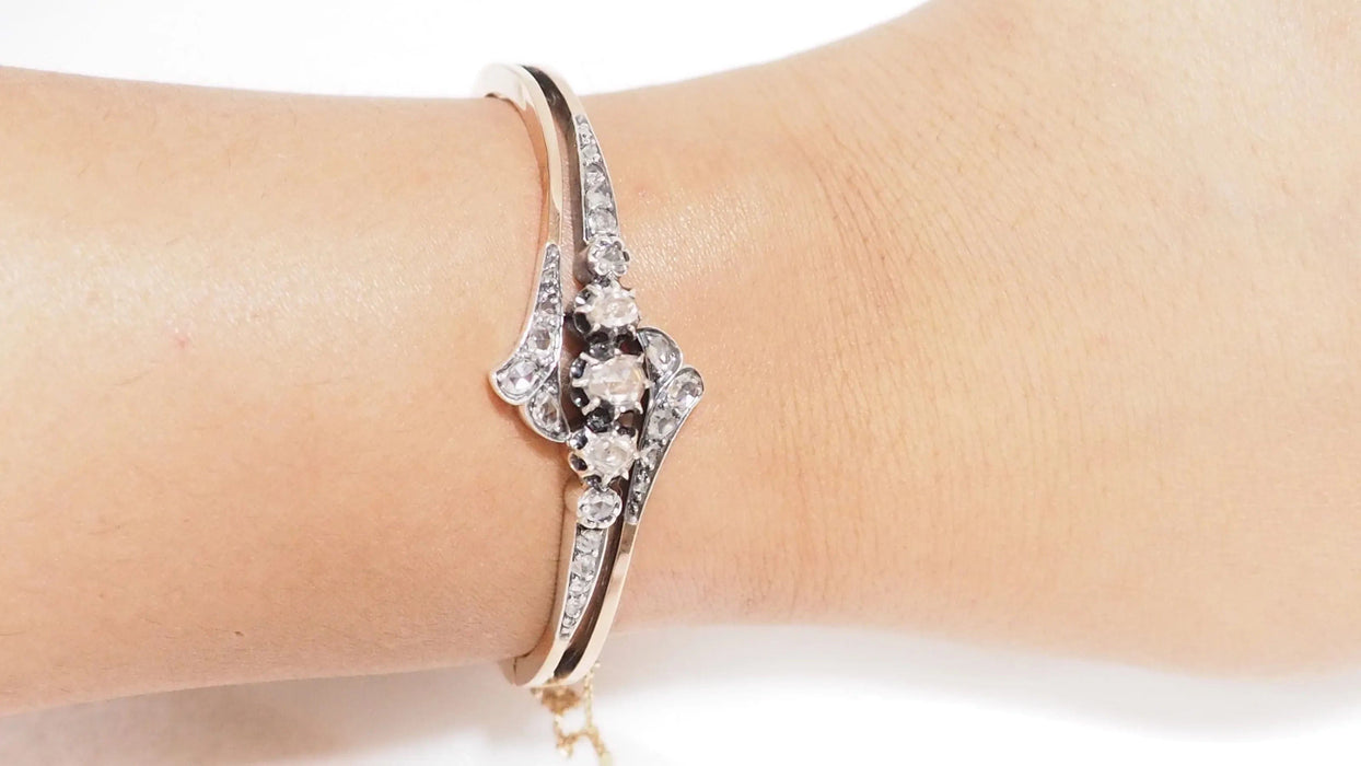 Bracelet Bracelet ancien en or rose et argent serti de diamants 58 Facettes 32755