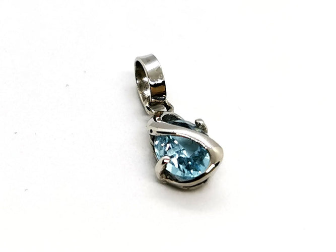 Pendentif Pendentif Or blanc Topaze 58 Facettes 1141378CD