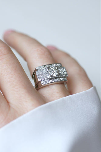 Bague 54 Large Bague Bandeau Art Déco Diamants 2,10 Cts sur Platine 58 Facettes