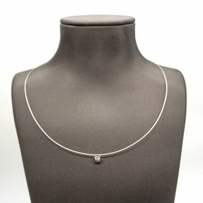 Collier avec diamant solitaire de 0,25 ct 58 Facettes D363927SO