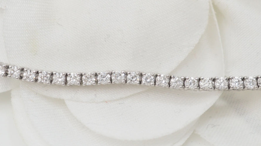 Bracelet Bracelet rivière en or gris et diamants 2,04cts 58 Facettes 31633
