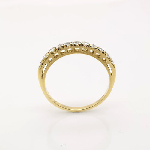 Bague 51 Bague en or jaune et diamants 58 Facettes