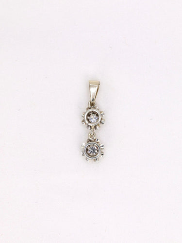 Pendentif Pendentif or blanc diamants taille brillant 0,20 ct 58 Facettes J413