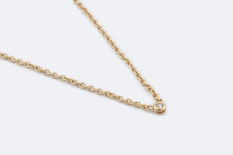 Collier Oro Giallo Collier en or jaune avec point lumineux 58 Facettes col333