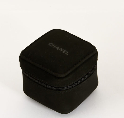 Montre CHANEL - Montre vintage modèle matelassé 58 Facettes