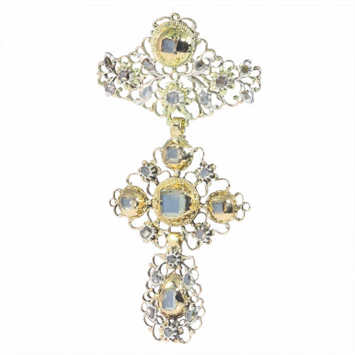 Baroque Brilliance: À la Jeannette Diamond Heart Cross Pendant