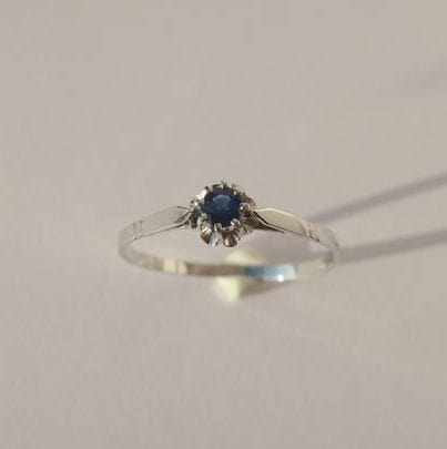 Bague 52 Bague solitaire saphir or blanc et platine 58 Facettes