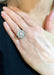 Bague Bague Retro Marguerite Diamants 1.15 Carats Platine Or Gris 18 Carats 58 Facettes BD192