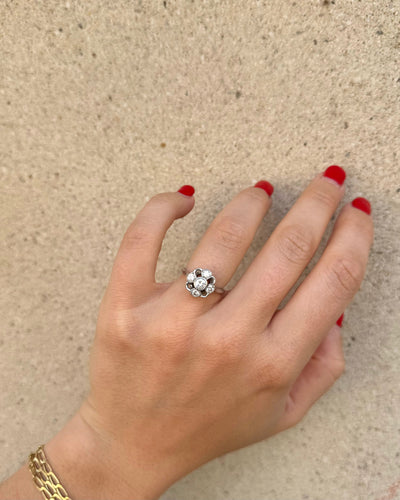 Bague 49 Bague vintage en or blanc avec diamants 58 Facettes