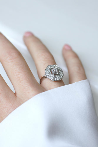 Bague 53 Bague Octogonale Art Déco Platine et Diamants 0,65 Ct 58 Facettes