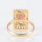 Bague 50 Bague or jaune, rubis, motifs "arabesques" 58 Facettes