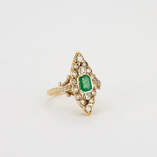 Bague 51 Bague Marquise émeraude et diamants 58 Facettes 2112