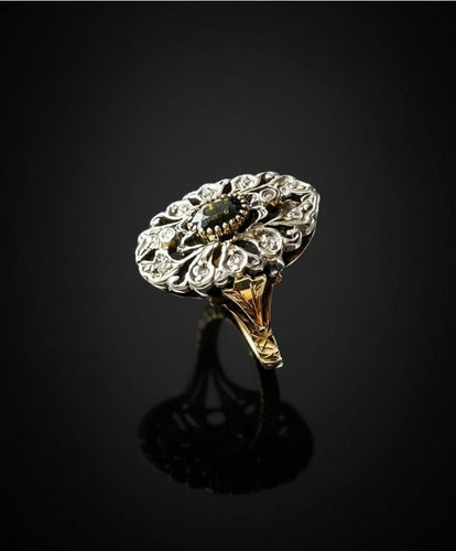 Bague Bague de style baroque ornée de péridots et de diamants 58 Facettes