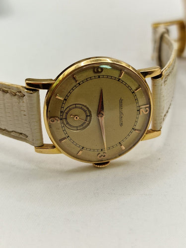 Montre Jaeger-LeCoultre - Montre femme 1970s en or jaune 18 kt 58 Facettes