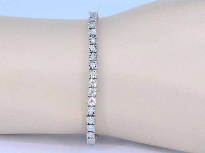 Bracelet Bracelet tennis en or blanc avec diamants 58 Facettes 2021