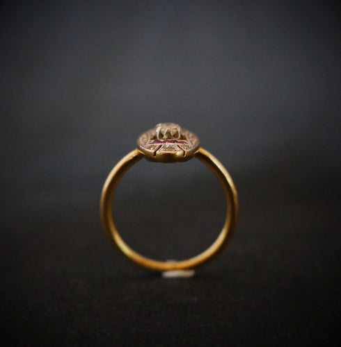 Bague Art Déco Diamants Et Rubis Calibrés