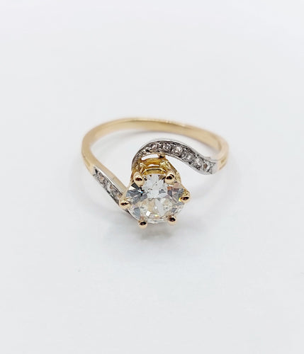 Bague 54.5 Bague tourbillon antique en or 18k et platine, diamants taille ancienne 1,35 carat 58 Facettes A06442