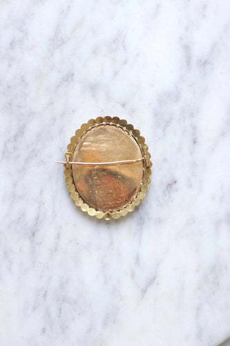 Broche Broche ancienne en or et portrait miniature 58 Facettes