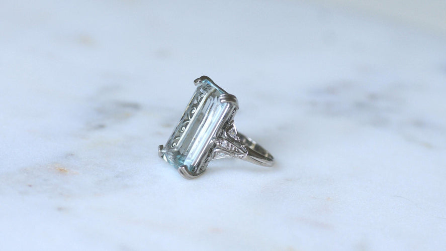 Bague 53 Bague Cocktail Art Déco platine, aigue-marine & diamants 58 Facettes