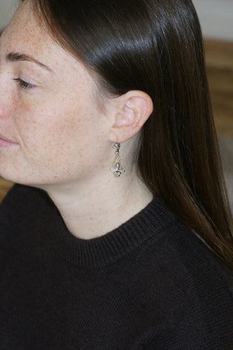 Boucles d'oreilles Boucles d'Oreilles Dormeuses Anciennes Trèfle et Fleur Diamants 58 Facettes