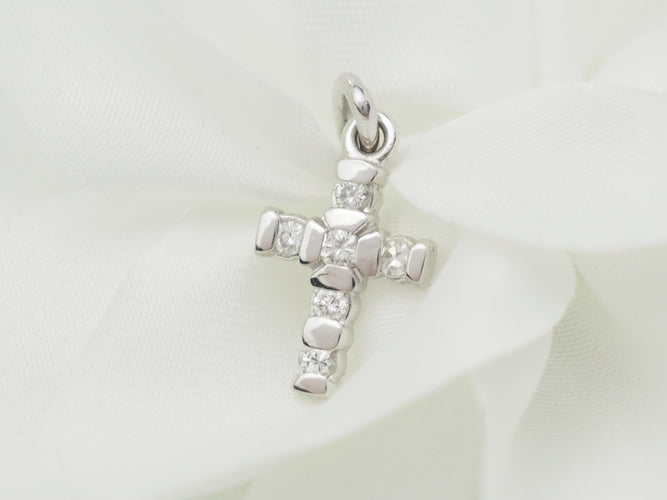 Pendentif Pendentif croix en or blanc et diamants 0.17ct 58 Facettes F4863