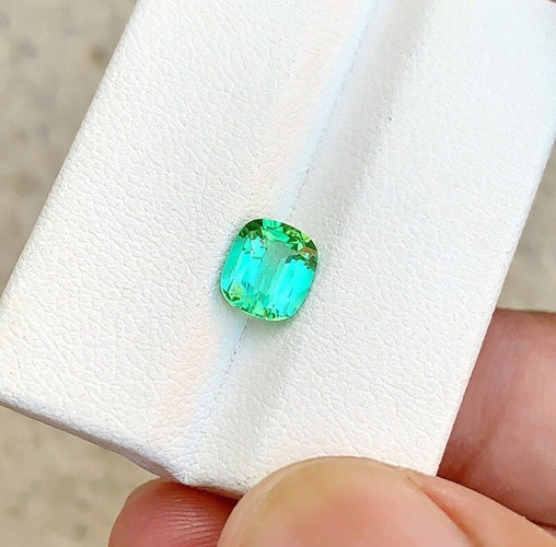 Gemstone Tourmaline verte bleue 1.38cts certificat HGTL 58 Facettes 13